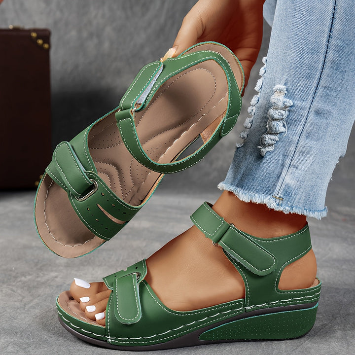 TICA - Fashion support Sandals